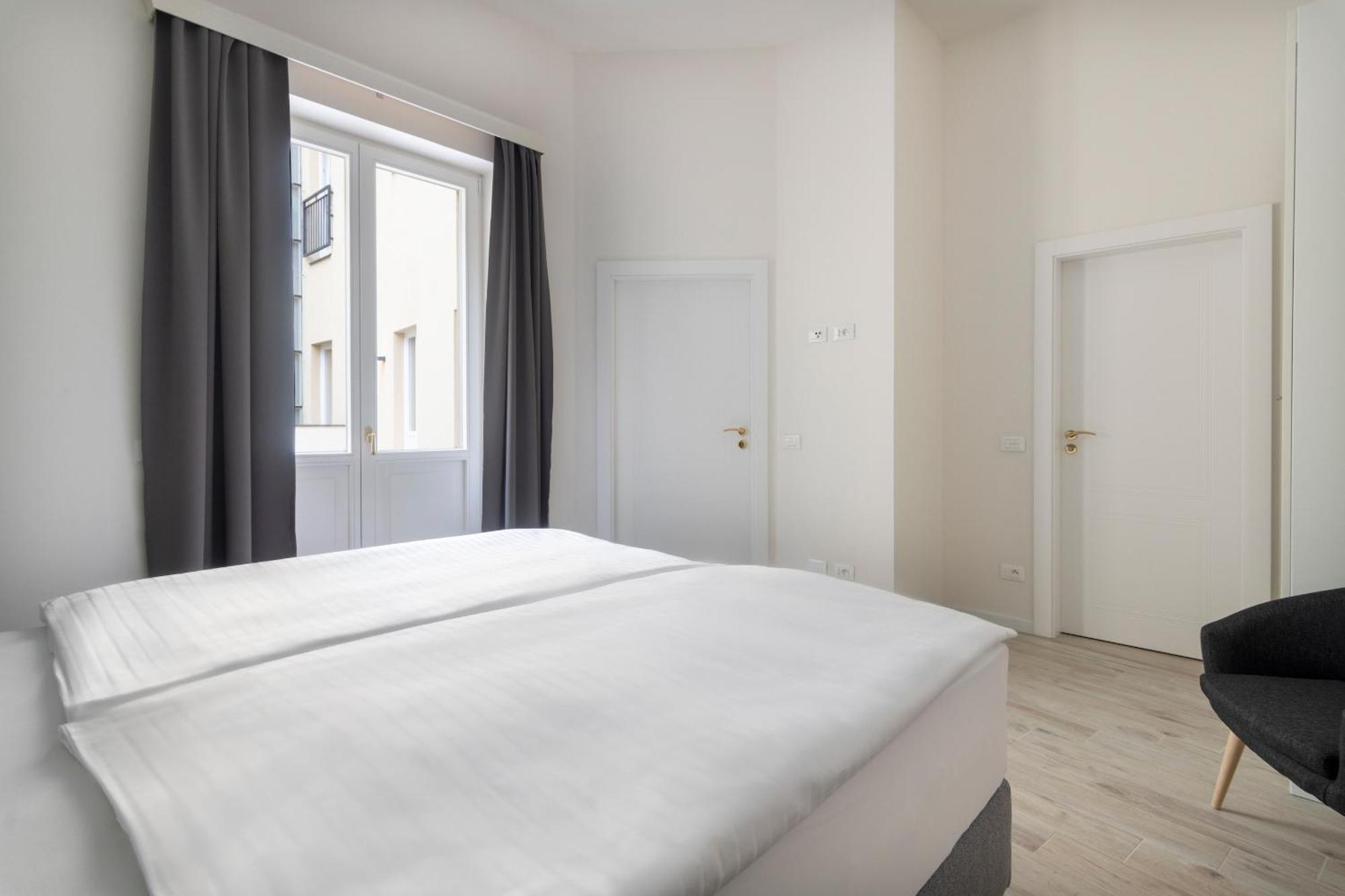 Kinsky Garden Apartments And Suites By Dwellfort Prag Zimmer foto